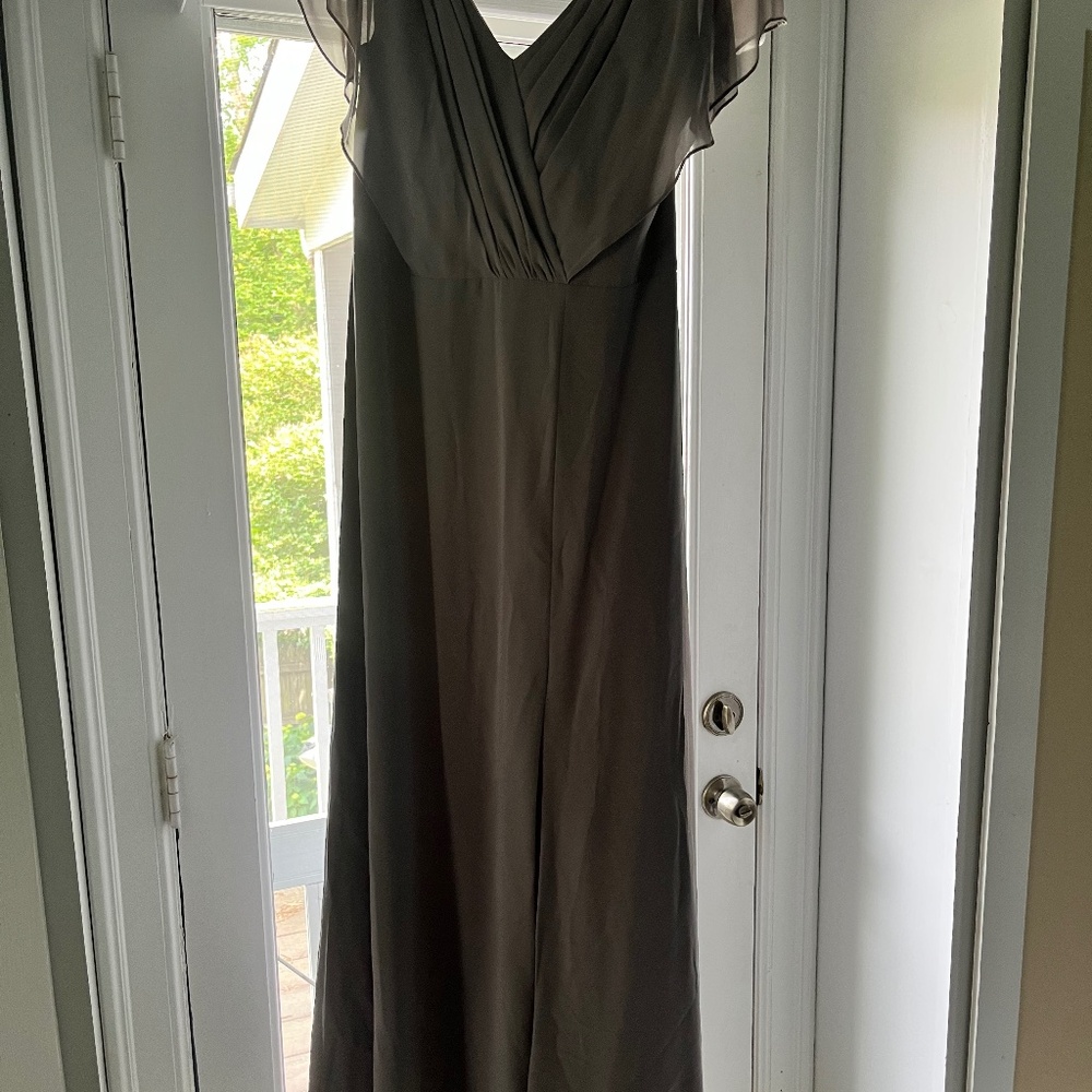 Monique Lhuillier bridesmaid dress, good condition